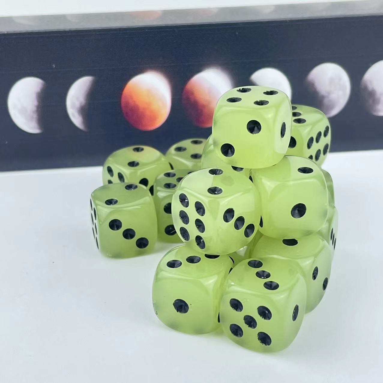 Board Game Yahtzee - DND, MTG,Tenzi, Farkle, Yahtzee, Bunco, Matematik